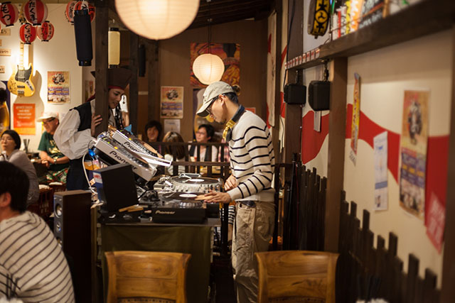 things to do in tokyo: koenji local izakaya