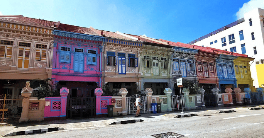 things to do in singapore: joo chiat katong walk