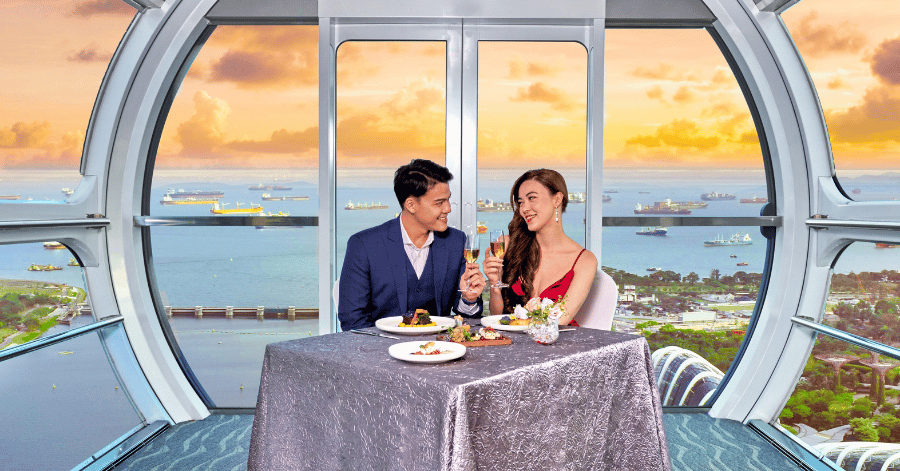 things to do in singapore: sunset capsule singapore flyer