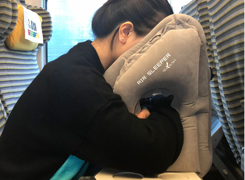 8 Genius Travel Accessories Every Traveller Must Have (2019) Air Pillow