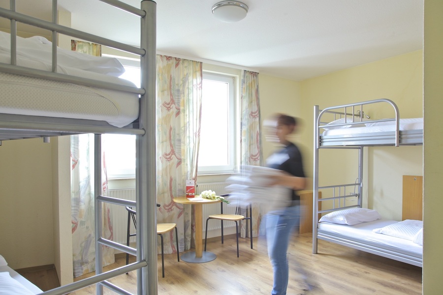 Should I Stay in a Hostel for My Holiday? Hostels Pros vs Cons