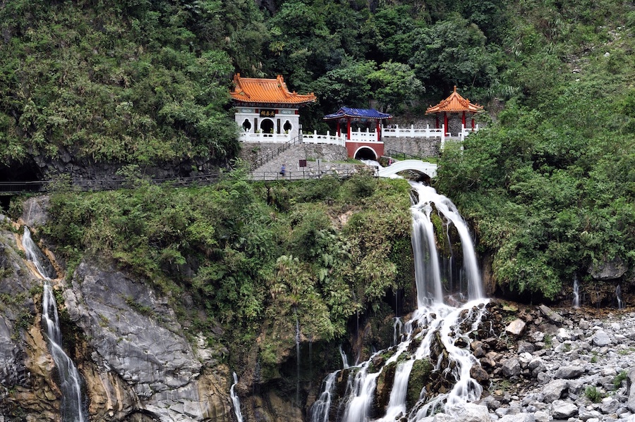 Best Day Trips from Taipei Eternal Spring Shrine Taroko National Park