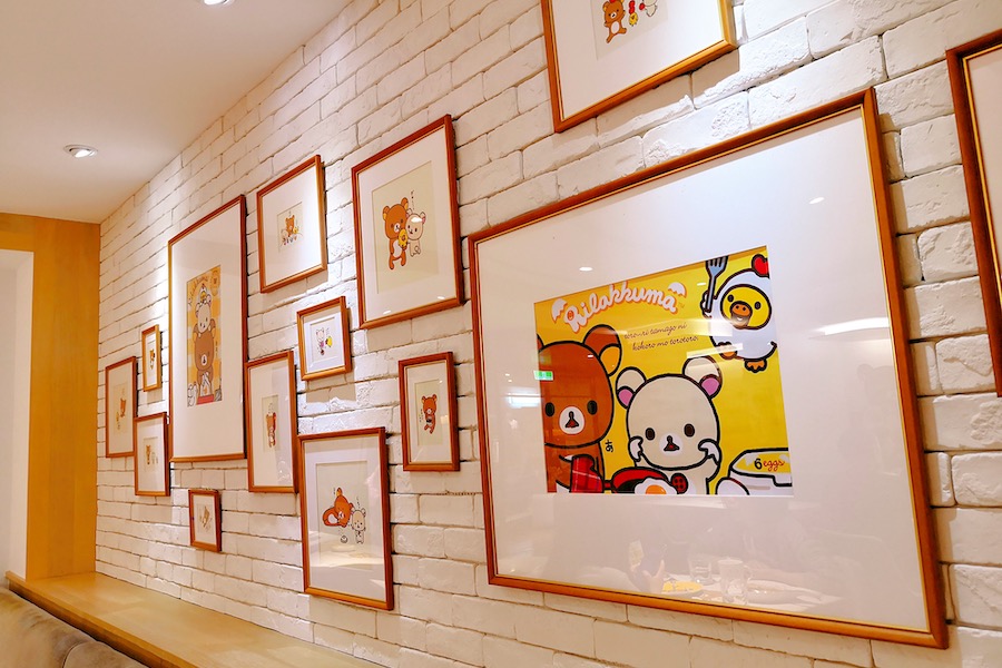 Rilakkuma Cafe Taipei Review: Interior Design Wall Paintings