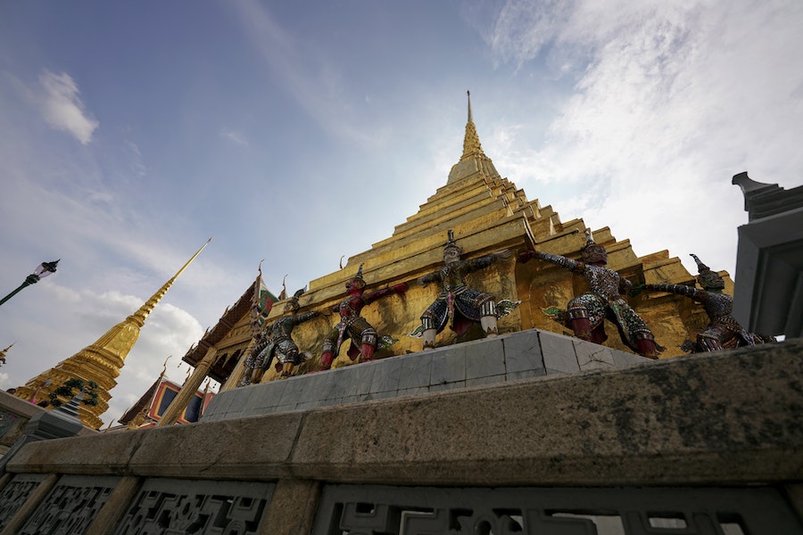 Grand Palace is closed scam - Thailand Tourist Traps to Avoid