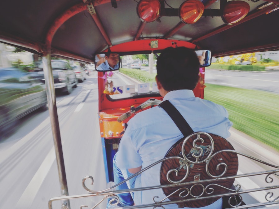Tuk Tuk Scams in Bangkok - Tourist Traps to Avoid in Thailand