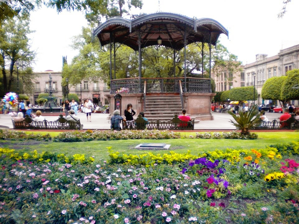 mexico summer exchange queretaro town plaza