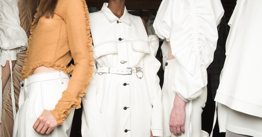 8 Best Online Shopping Sites To Refresh Your Wardrobe (2021)