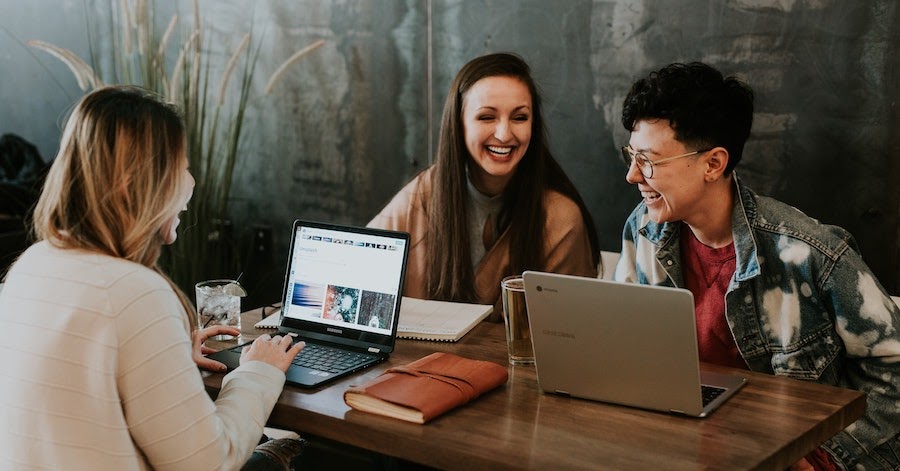 8 Best Languages To Learn (Other Than English) & Where To Learn Them