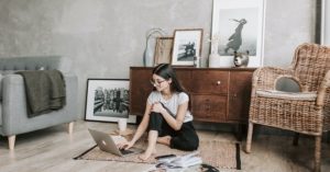 Adulting 101: Your 2022 Guide To Rent, Home Cleaning, Finances & Other Essential Services in Singapore