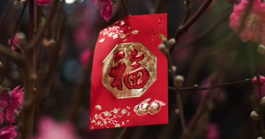 Wedding Ang Bao Rates 2022: Guide to Red Packets in Singapore