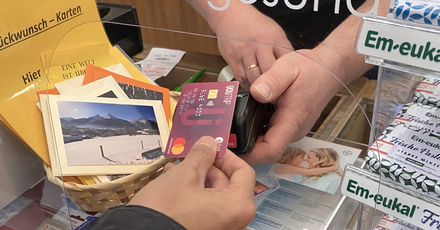 Overseas Spending 2022: Cash, Credit Card, Crypto.com Visa Card or YouTrip Multi-Currency Card?