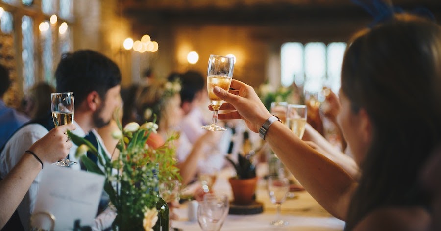 Wedding Ang Bao Rates 22 Guide To Red Packets In Singapore Blog Youtrip Singapore