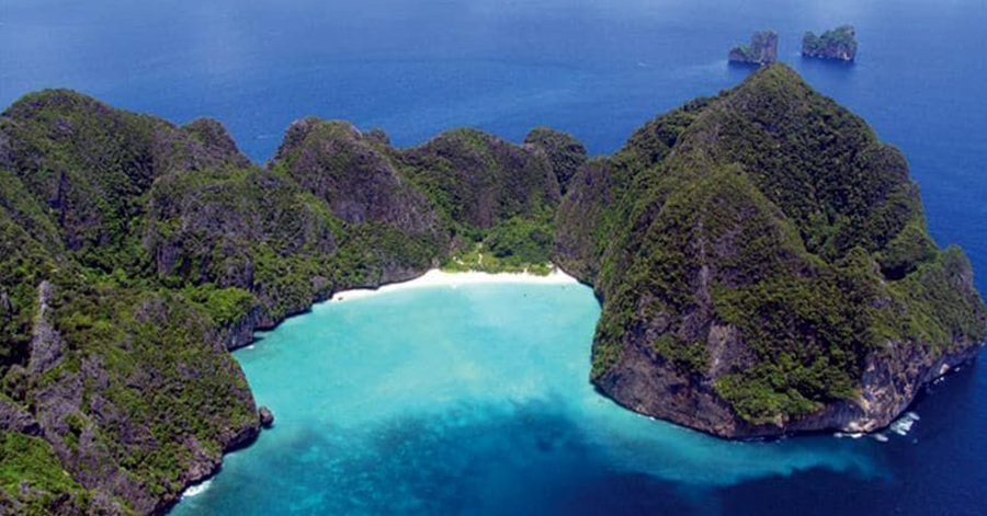 Top 10 Bucket List-Worthy Beaches Around The World