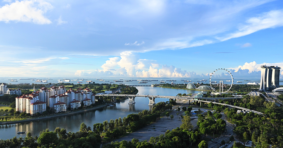 Your F1 Lens: Best Spots To Catch The F1 Race In Singapore