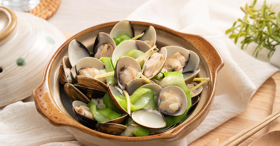 Unique Food In Taiwan To Try Your Hand (Or Mouth) At