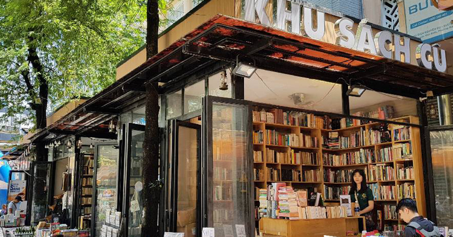 Things To Do In Ho Chi Minh City - Ho Chi Minh City Book Street