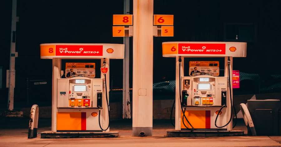 Understanding Petrol Holding Fees: Why Are There Pre-Authorised Transactions On Your YouTrip Card When You Pump Petrol Across The Causeway?