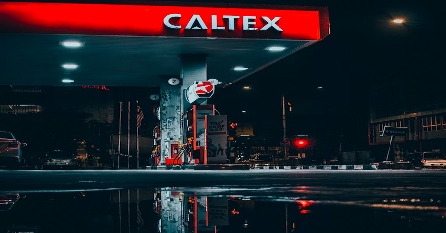 Understanding Petrol Holding Fees: Why Are There Pre-Authorised Transactions On Your YouTrip Card When You Pump Petrol Across The Causeway?