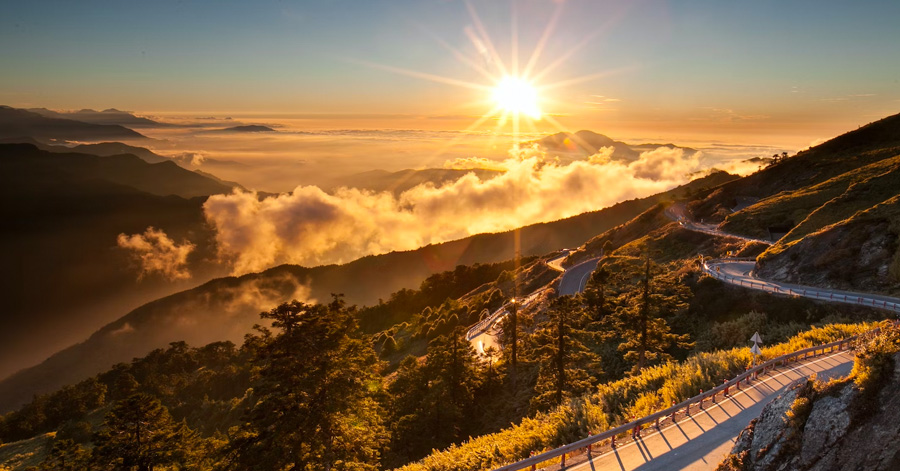 Taiwan Is Giving Out Stored-Value Cards And Accommodation Vouchers Worth NT$5,000 To 500,000 Visitors