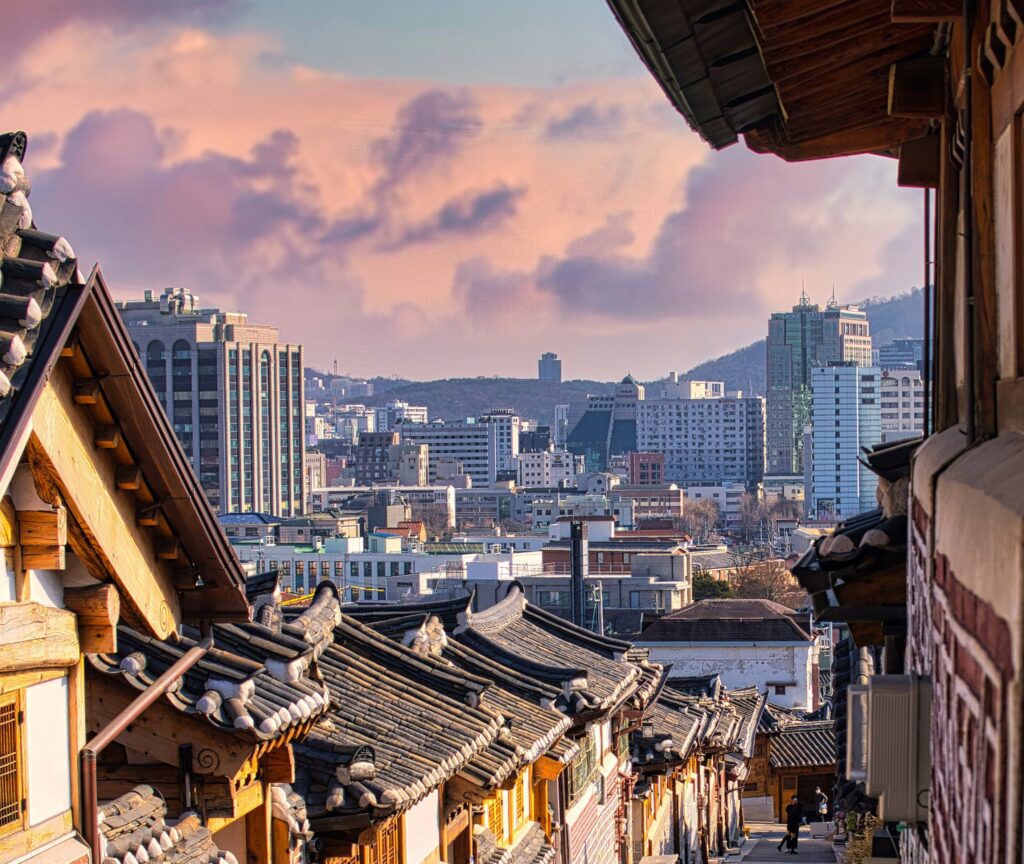 What To Do in Seoul For Free 2024 Bukchon Hanok Village