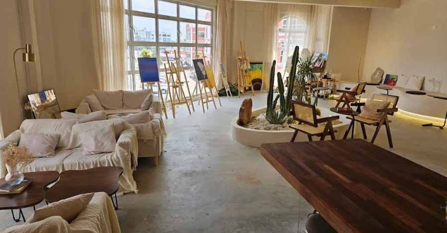 Things To Do In Mount Austin JB - Slow Day Cafe