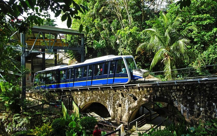 things to do in penang: penang hill funicular railway