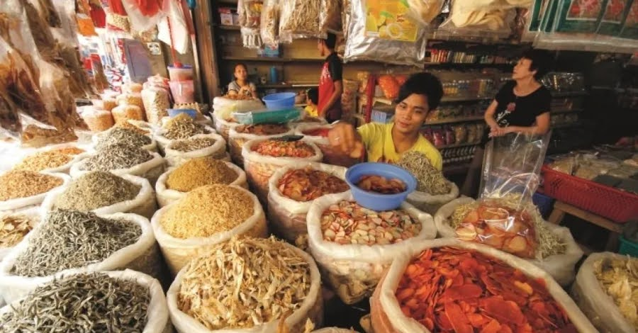 Things To Do In Bintan - Tanjong Pinang’s local market