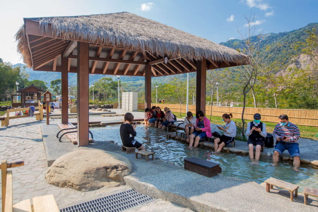 things to do in kaohsiung: baolai hot springs