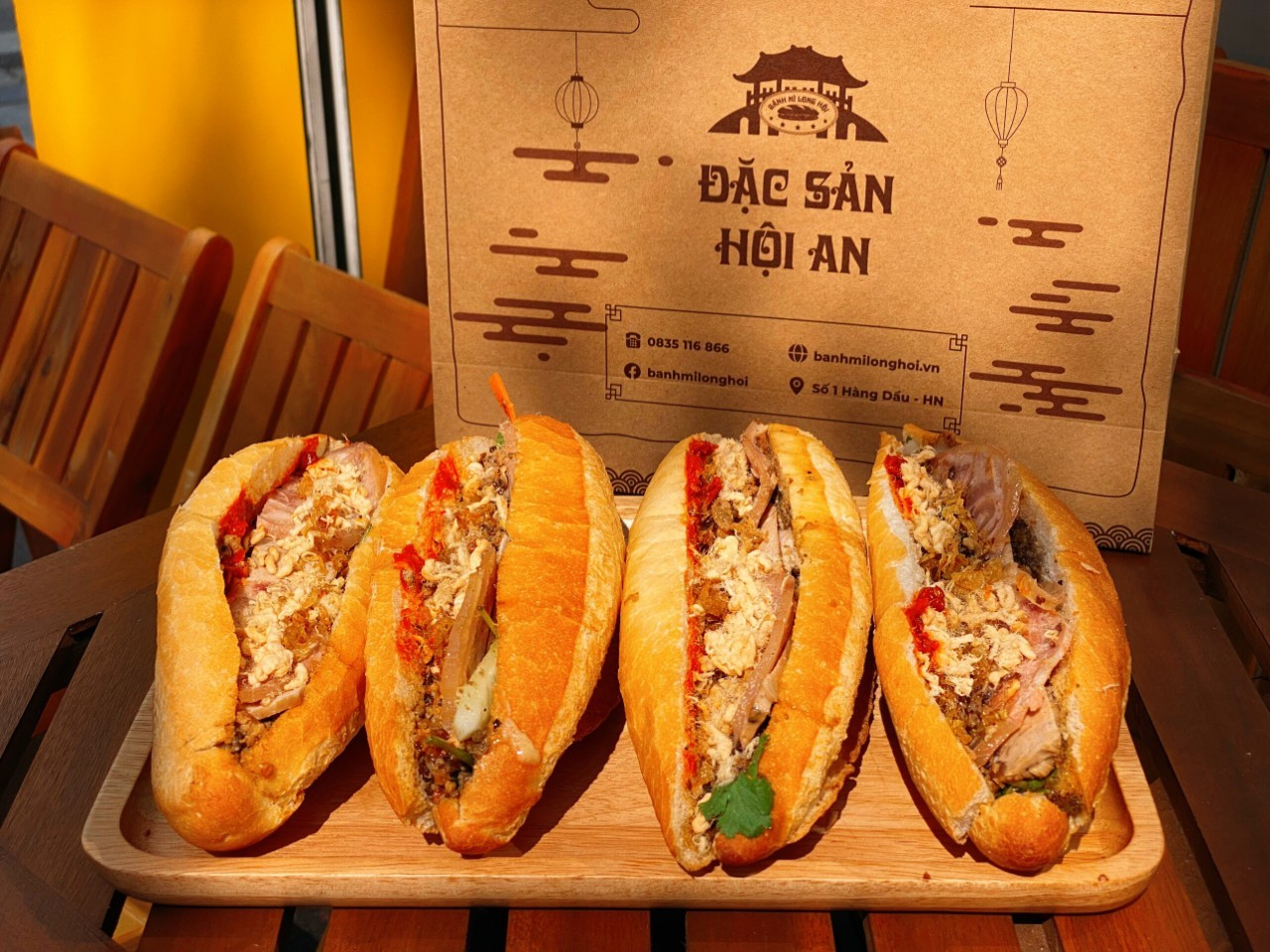 Things to do in Hanoi - Banh Mi Long Hoi