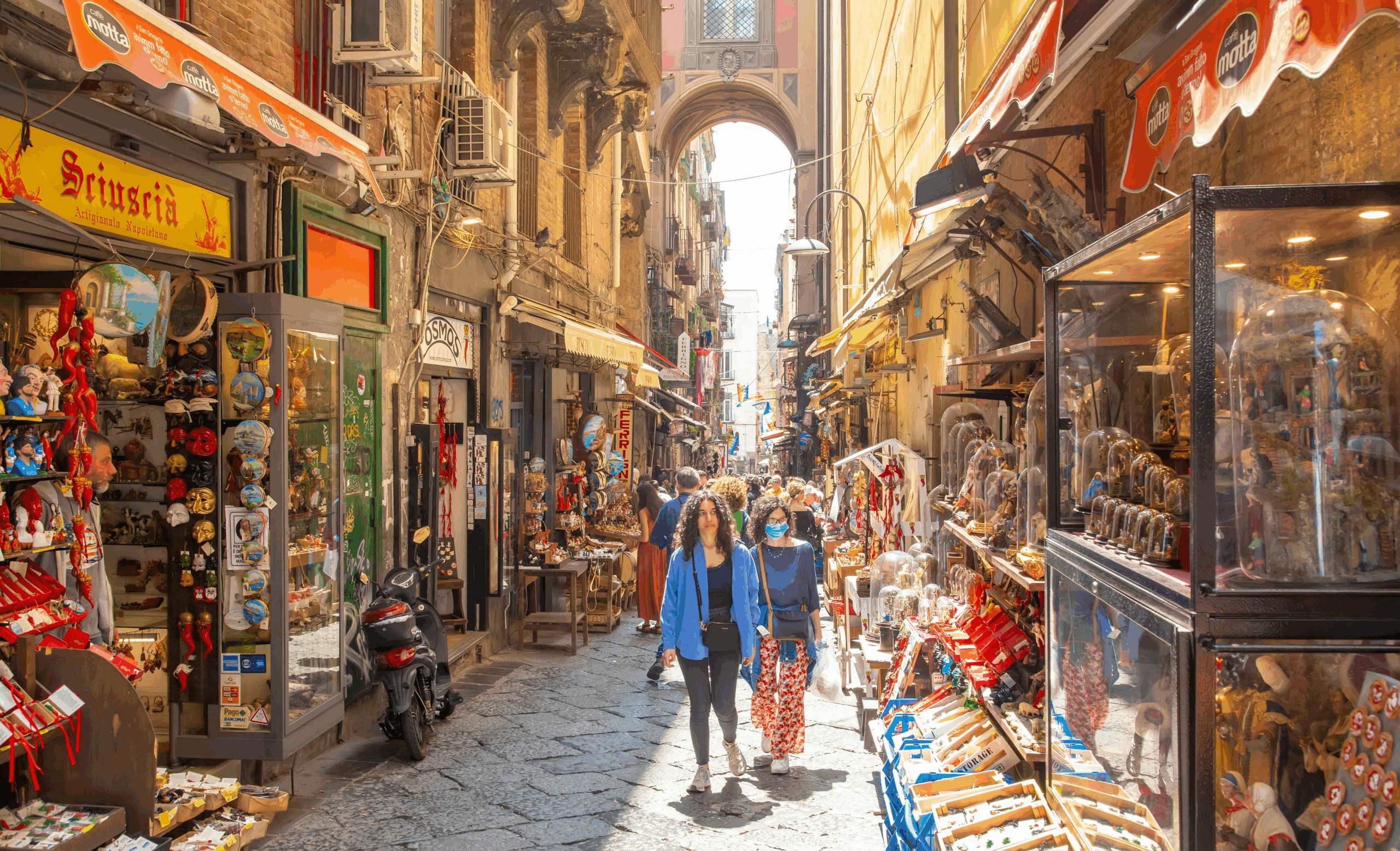 Best Things To Do In Naples – Via San Gregorio Armenoa