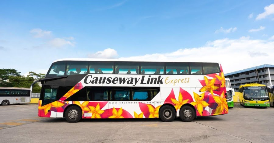From Singapore to Malacca: Bus, Train, Plane or Car? (2025)