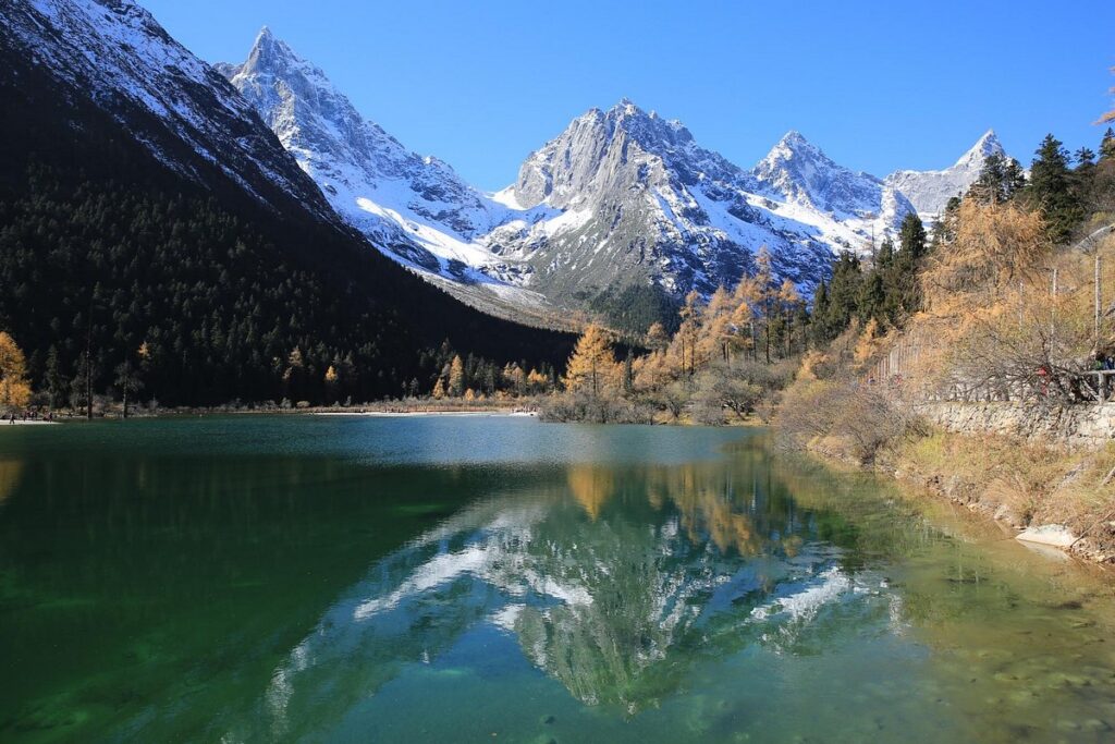 Alpine lakes and forested peaks at Bipenggou Valley in Sichuan
