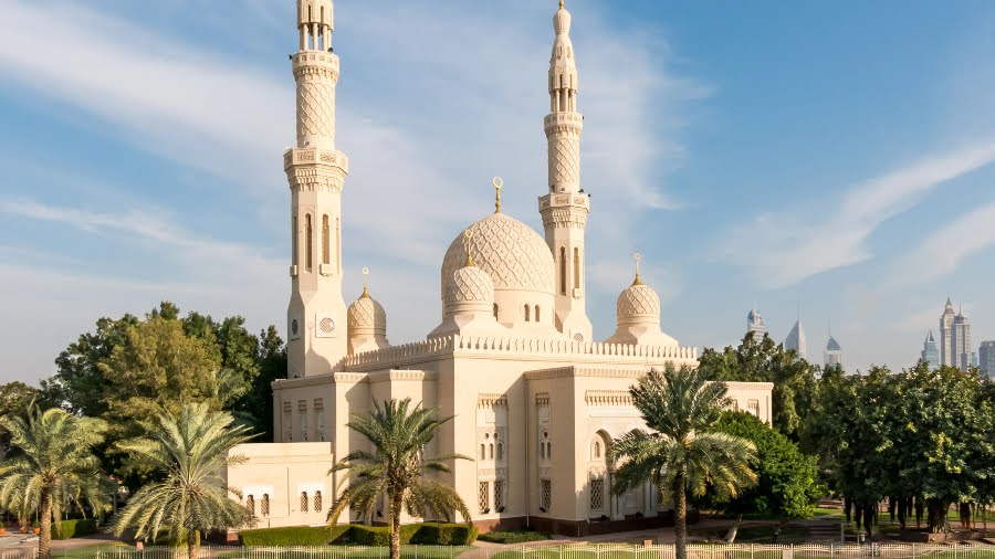Things To Do In Dubai - Jumeirah Mosque