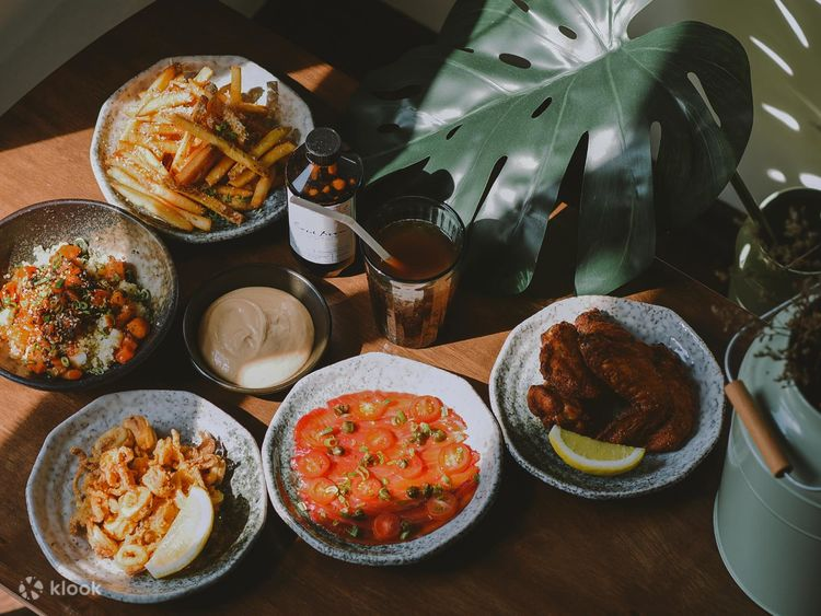JB Food - The Replacement - Lodge & Kitchen