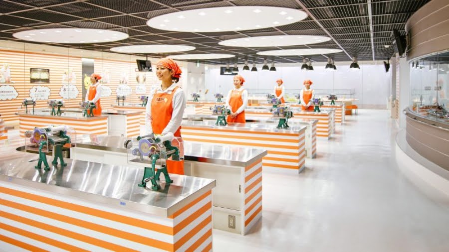 Cup Noodles Museum Yokohama - Chicken Ramen Factory