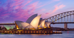 Australia ATM Withdrawal Guide: Fees, Locations, Exchange Rates 2025
