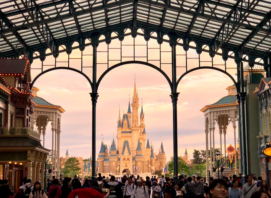 Tokyo Disneyland 2025 Guide