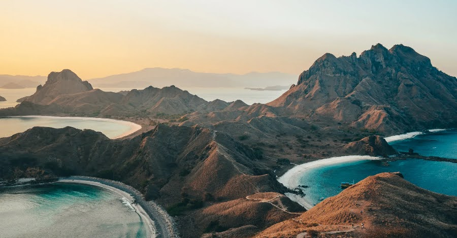 Labuan Bajo Travel Guide - Komodo National Park Tour