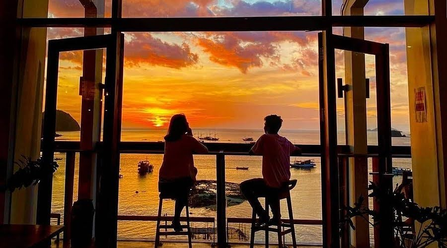 Labuan Bajo Travel Guide - Coffee Stop at Escape Bajo Cafe