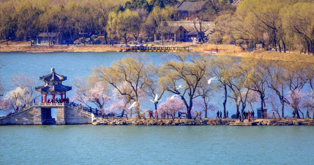 things to do in beijing: summer palace