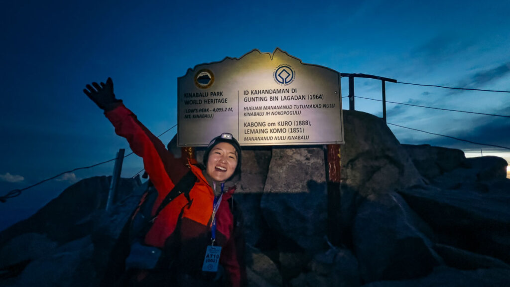 Kota Kinabalu - Climbing Mount Kinabalu (Kota Kinabalu Mountain)