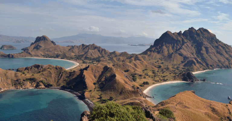 Indonesia Power Plug & Socket Guide (2025): Types, Voltage, Adapters ...