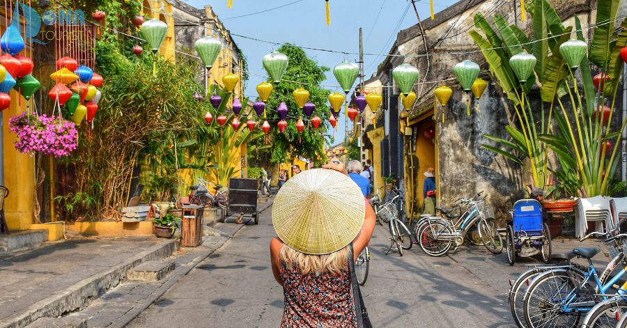 Vietnam Power Plug & Socket Guide 2025: Types, Adapters & Travel Tips