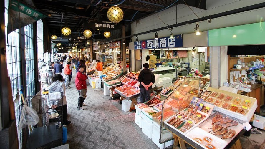 Sapporo, Hokkaido, Japan: Nijo Market