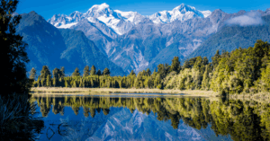 Best Time to Visit New Zealand & Weather by Month (2025-2026 Guide)