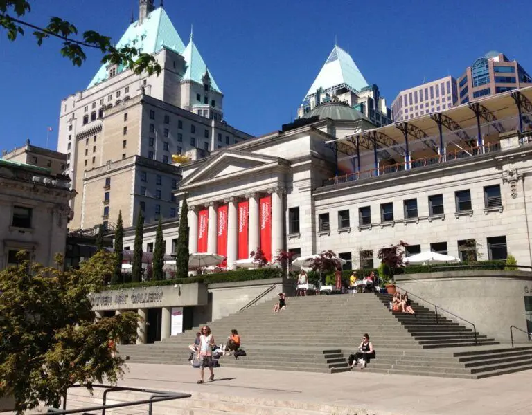 Things to do in Vancouver - Vancouver Art Gallery