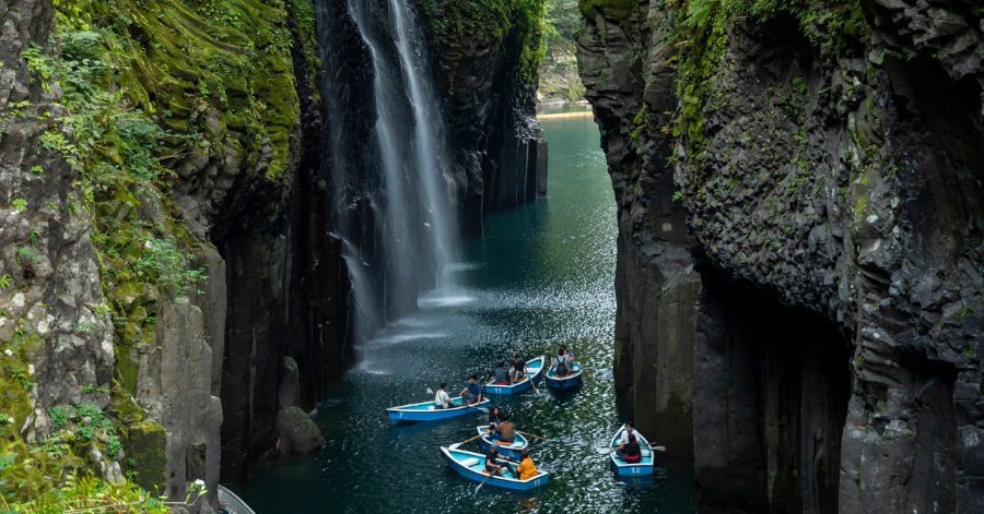 Kyushu, Japan 2026: Complete Travel Guide, Map, Weather, Itinerary