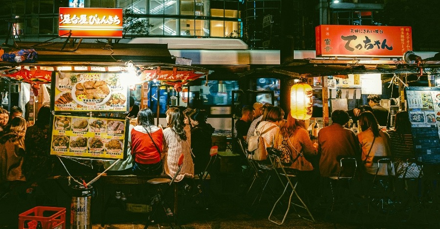 Kyushu Japan: Fukuoka yatai stalls at Nakasu Island