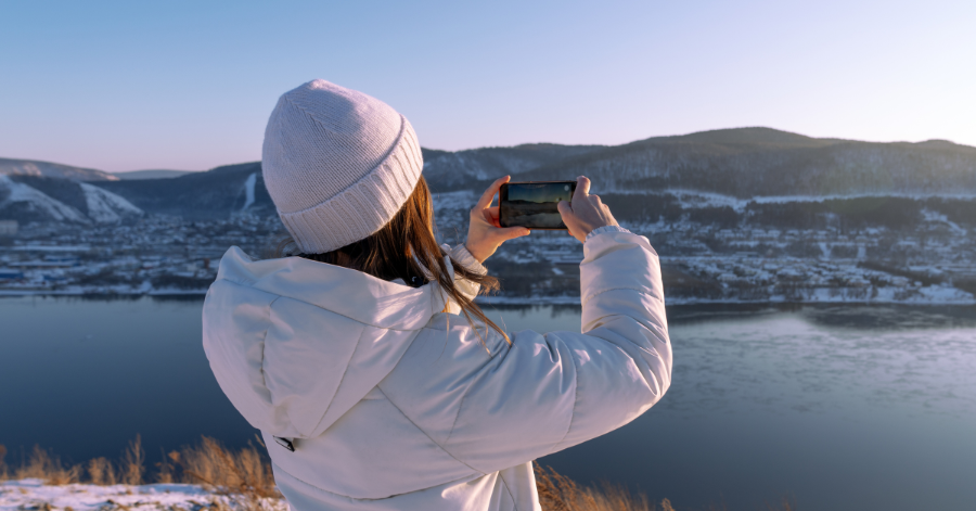 Best eSIM Singapore 2026: Guide to Travel eSIMs, Cheap Options & Tips