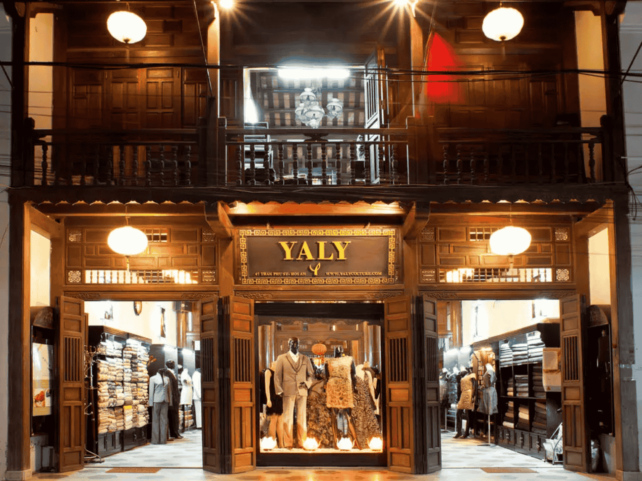 things to do in hoi an: yaly couture tailor